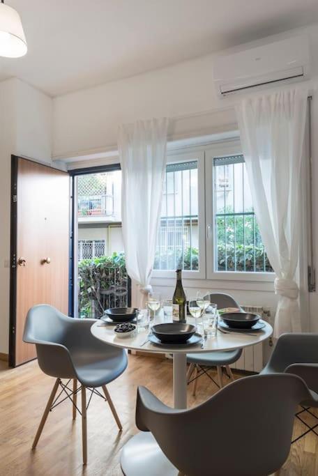 Flamilla Home Next To Vatican Museums Рим Екстер'єр фото